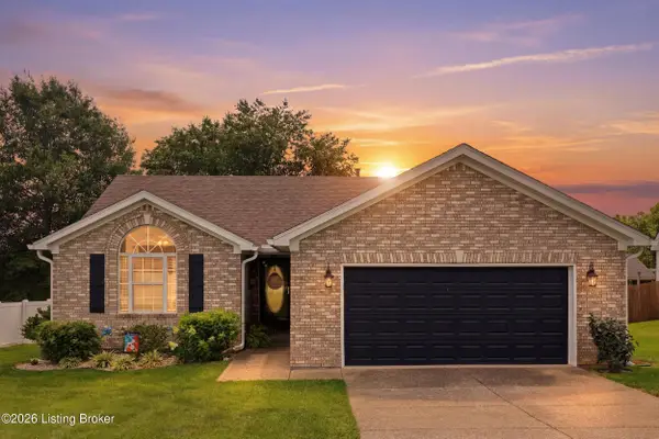585 Deer Park Way, Mt Washington, KY 40047