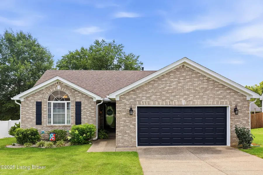 585 Deer Park Way, Mount Washington, KY 40047 - #2