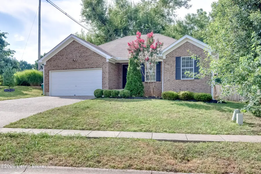 4814 Middlesex Dr, Louisville, KY 40245 - #2