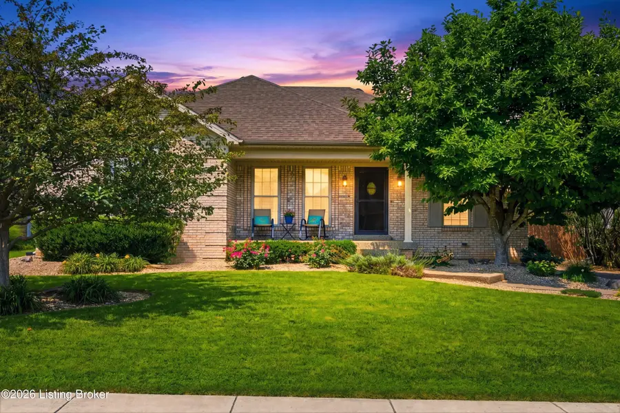 6303 Winding Stream Dr, Louisville, KY 40272 - #2