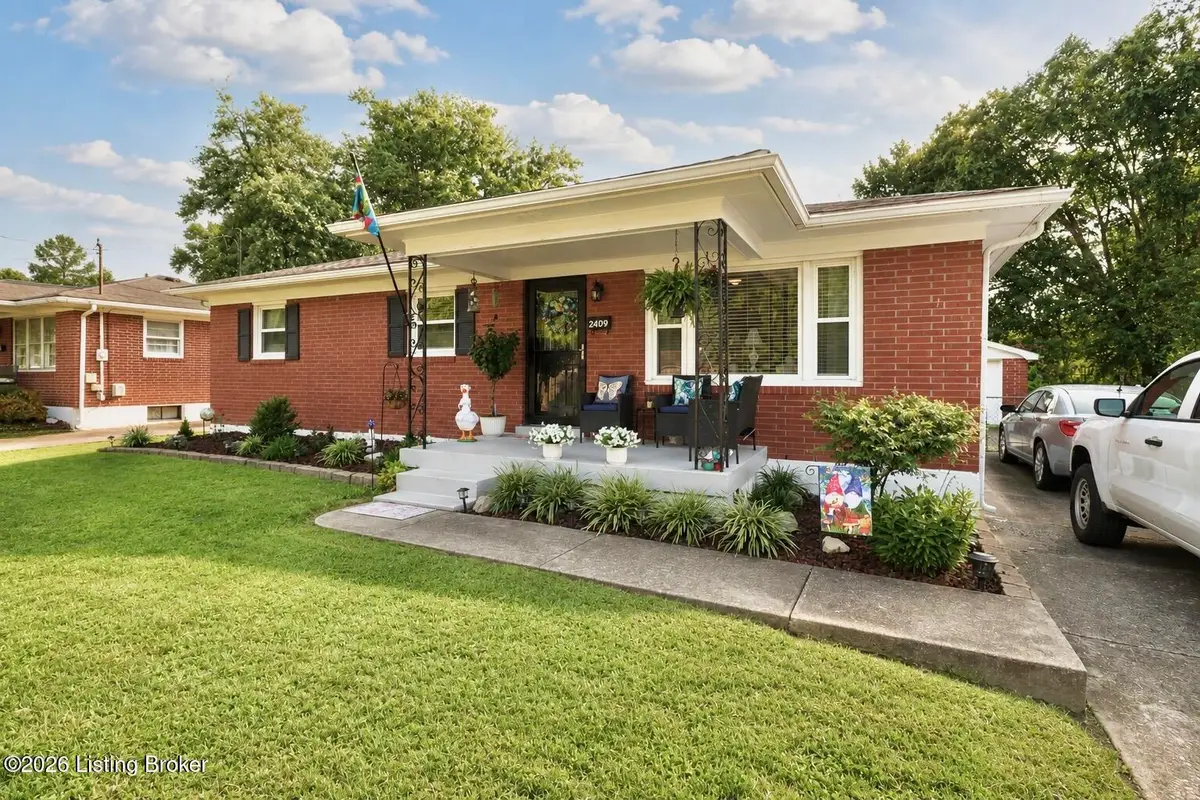 2409 Fluhr Ln, Louisville, KY 40216 - #1