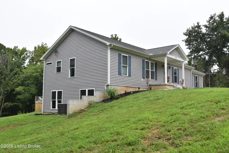 232 Meador Ln, Vine Grove, KY 40175 - #2