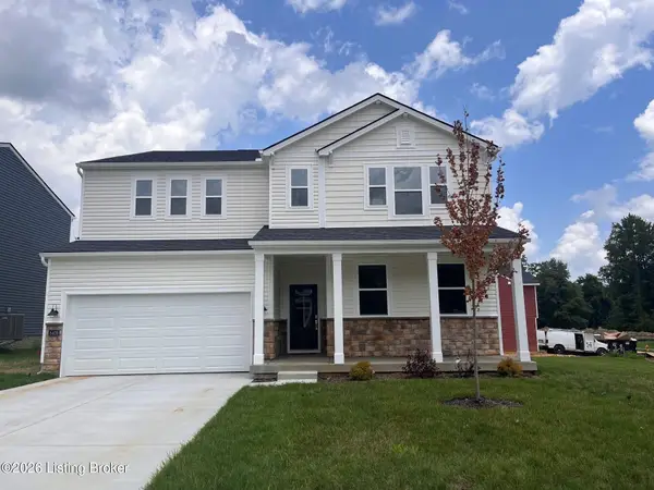 8409 Hollis View Way, Louisville, KY 40214