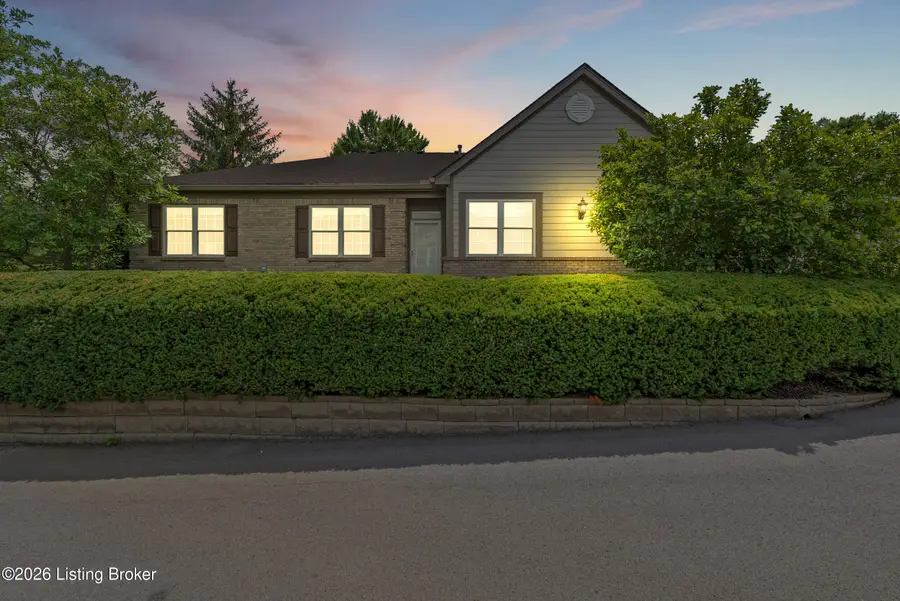 1301 Black Spruce Ln, Louisville, KY 40243 - #2
