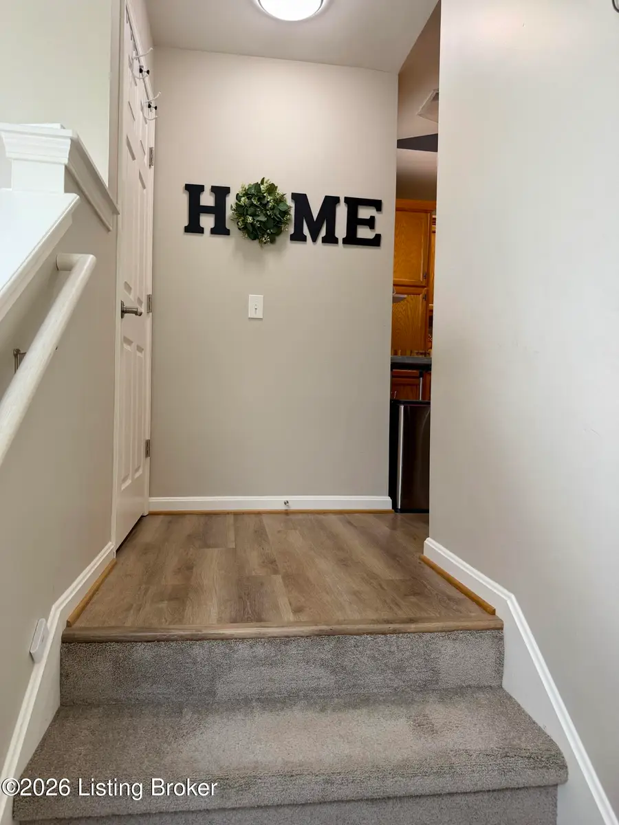 6516 Brook Bend Way #233, Louisville, KY 40229 - #3