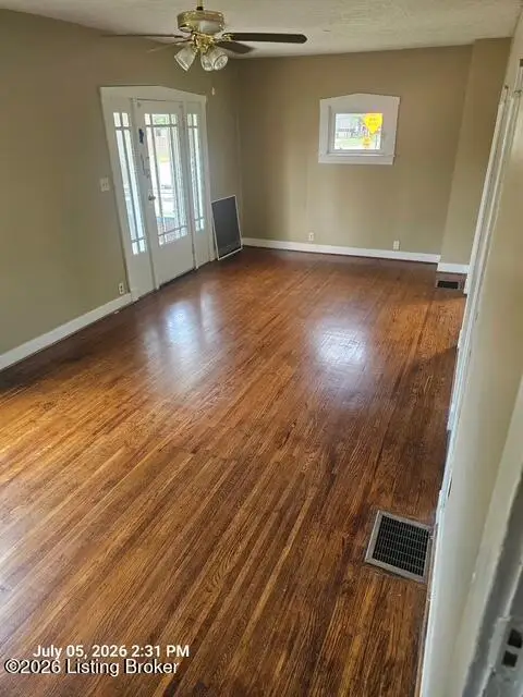 2009 Dixie Hwy, Louisville, KY 40210 - #3