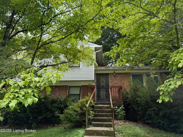 8135 Rochelle Rd, Louisville, KY 40228