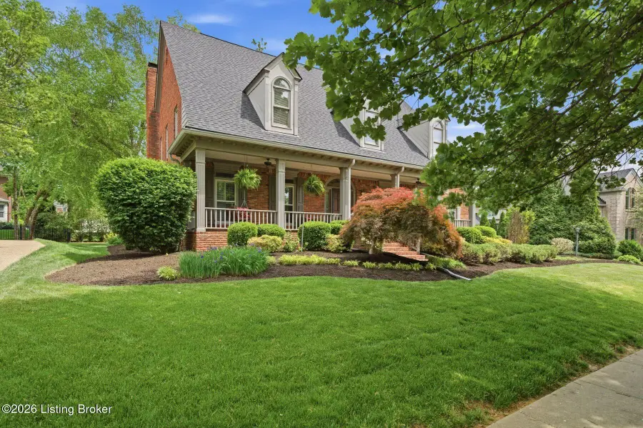 303 Mockingbird Gardens Dr, Louisville, KY 40207 - #3