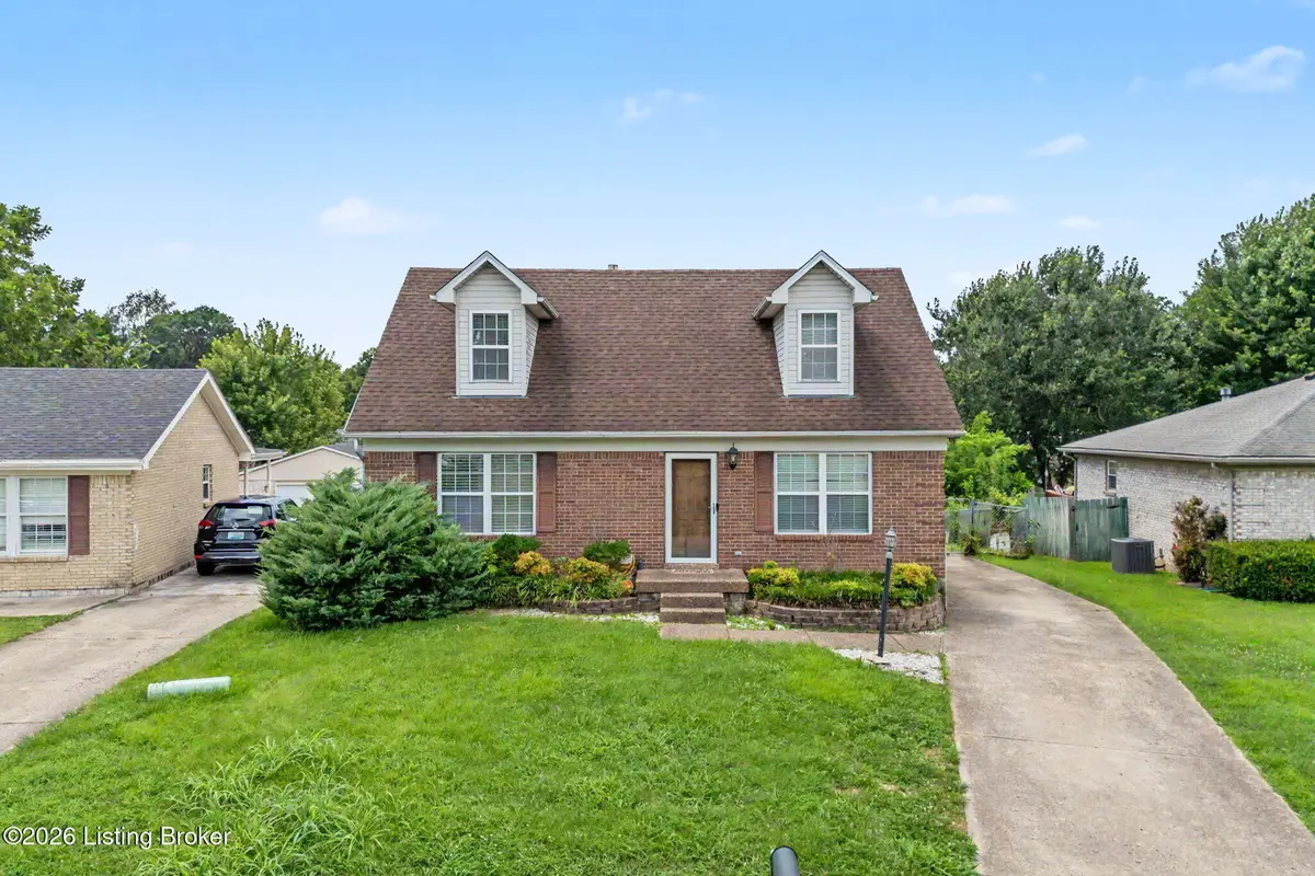 3112 Pine Trace Ct, Louisville, KY 40272 - #1