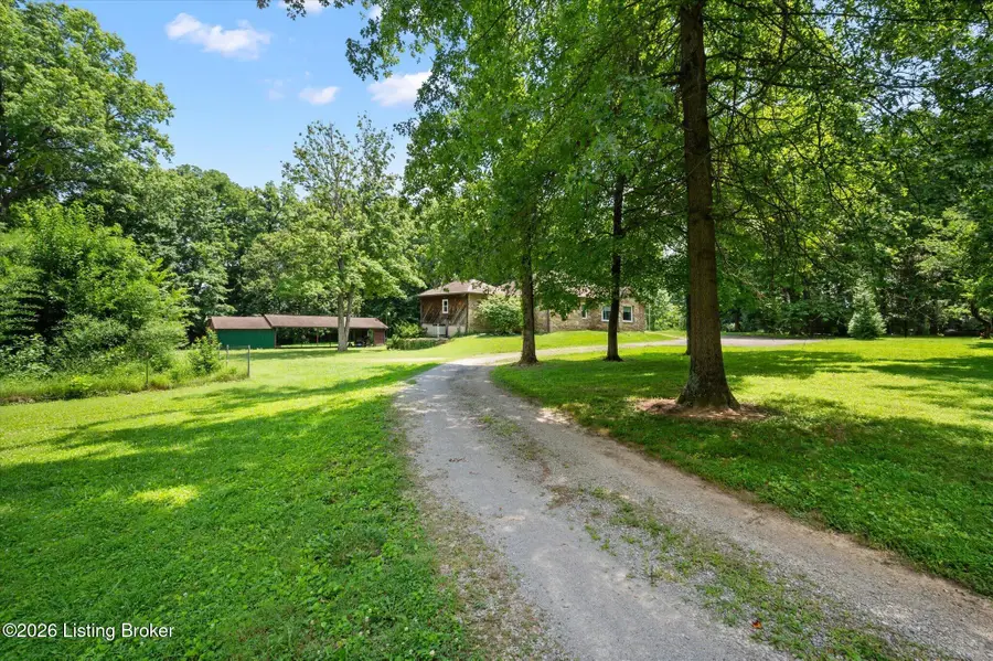 11108 Shady Hollow Dr, Louisville, KY 40241 - #2