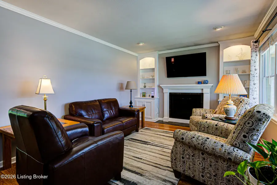 2934 Glenafton Ln, Louisville, KY 40217 - #3
