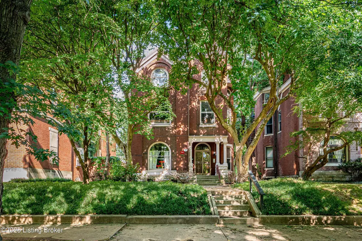 1614 S 3rd St, Louisville, KY 40208 - #1