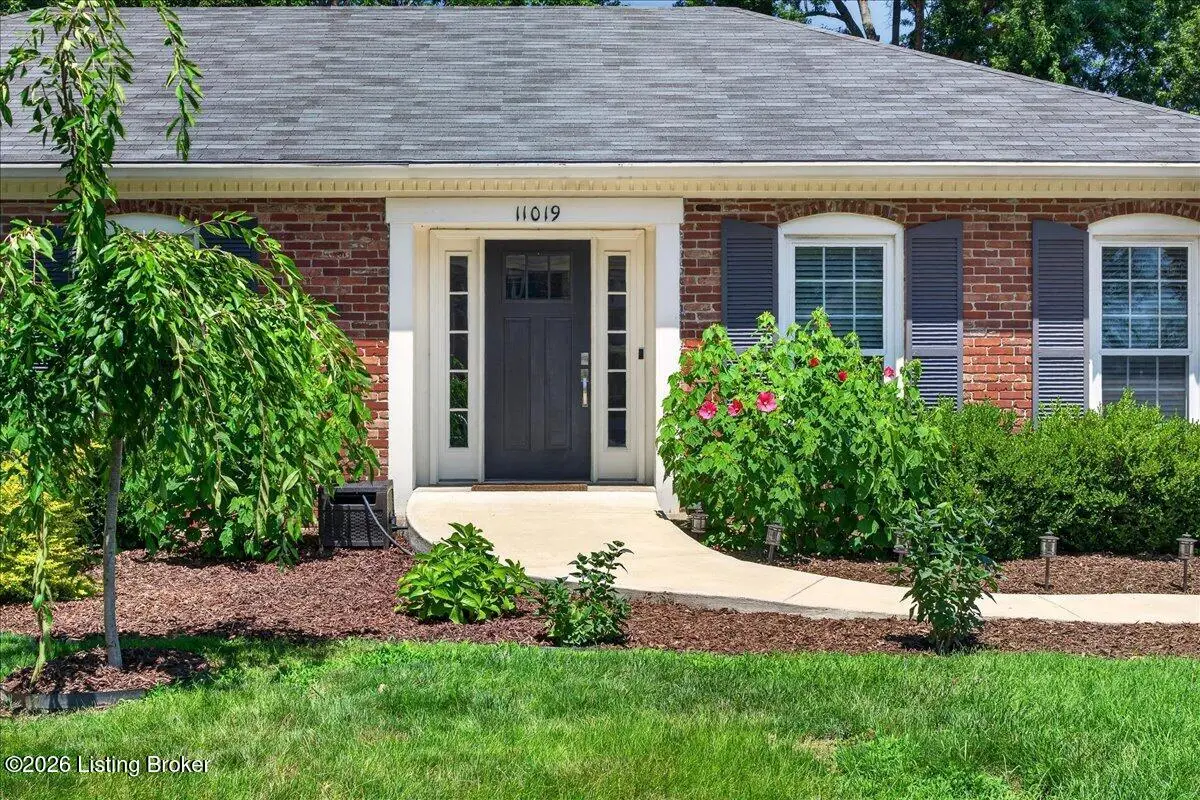 11019 Brechin Rd, Louisville, KY 40243 - #1