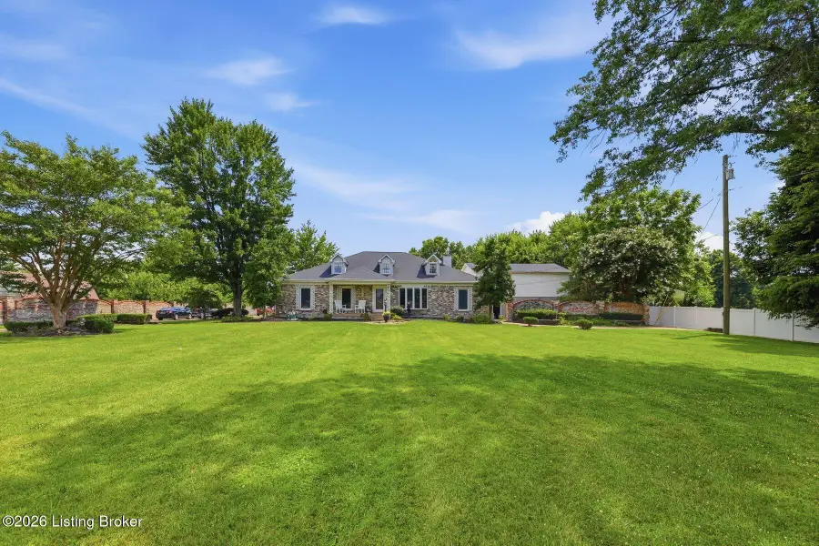 5504 Mount Washington Rd, Louisville, KY 40229 - #2