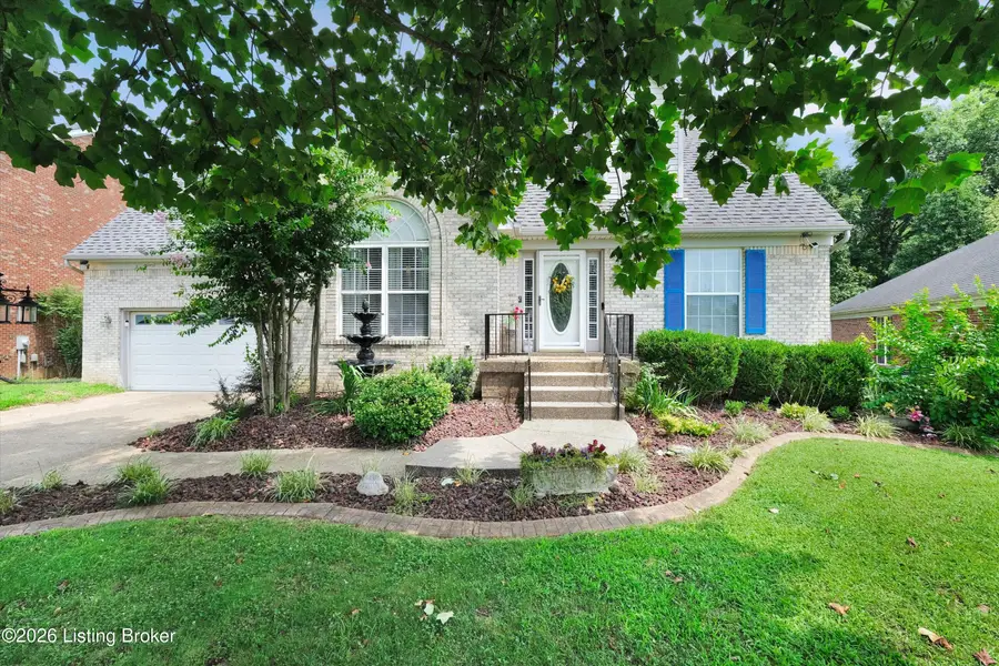 10527 Leven Blvd, Louisville, KY 40229 - #3