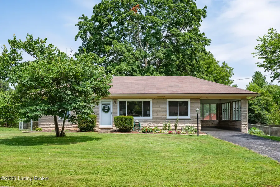 203 Cardinal Dr, Simpsonville, KY 40067 - #2