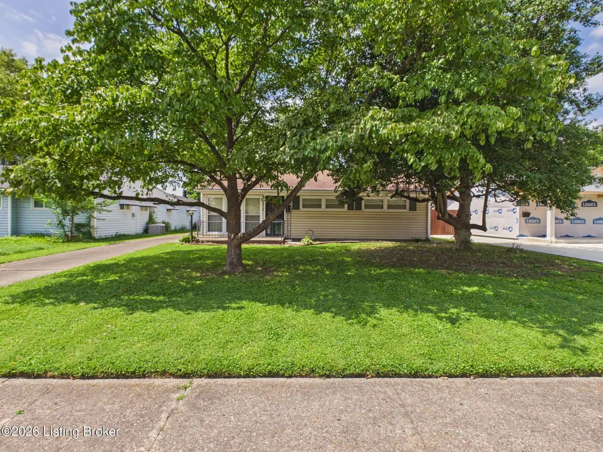 4818 Raven Rd, Lynnview, KY 40213 - #1