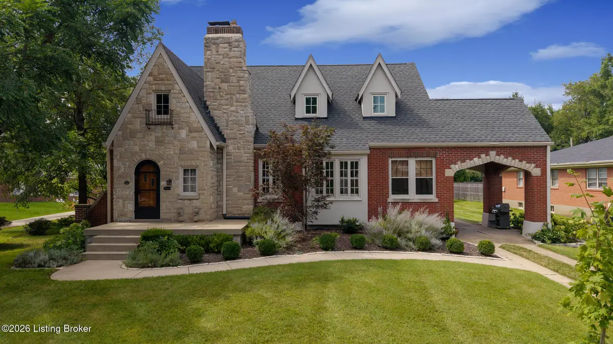 3811 Hycliffe Ave, Louisville, KY 40207 - #1