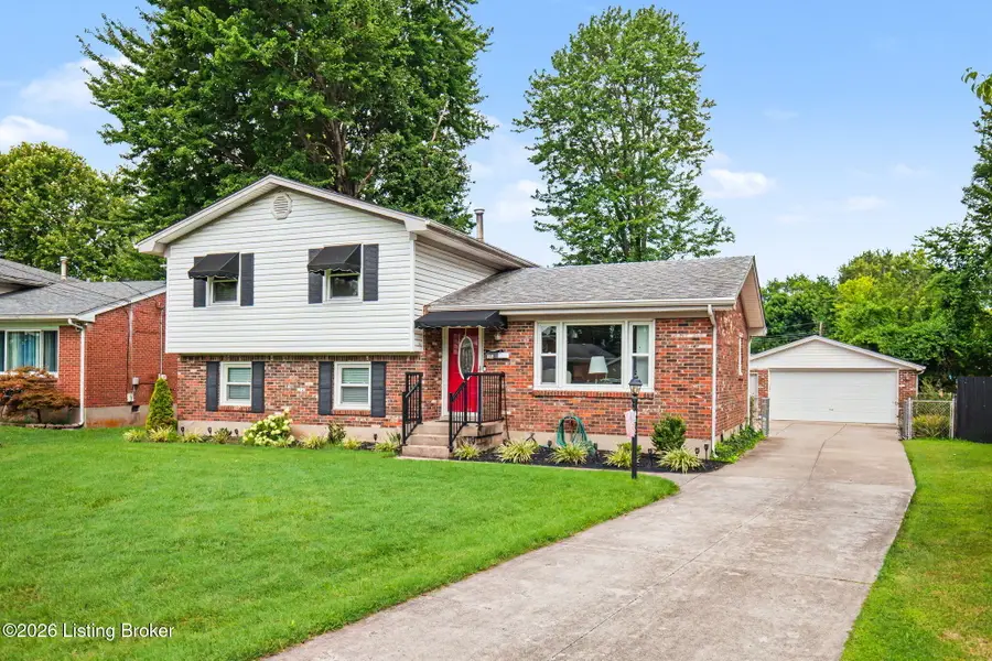 8312 Ende Ln, Louisville, KY 40219 - #3
