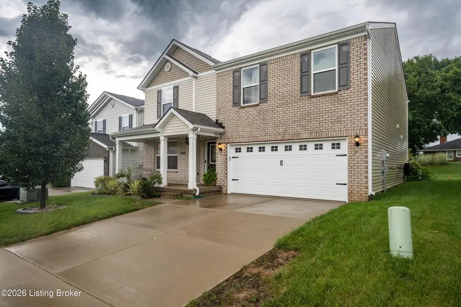 12095 Parkview Trace Dr, Louisville, KY 40229 - #2