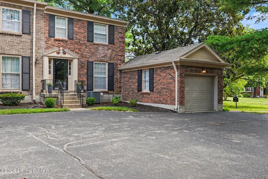 3619 Brownsboro Rd, Louisville, KY 40207 - #2