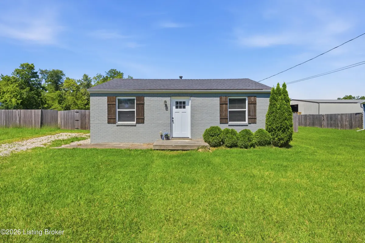 153 S Hickory Ln, Shepherdsville, KY 40165 - #1