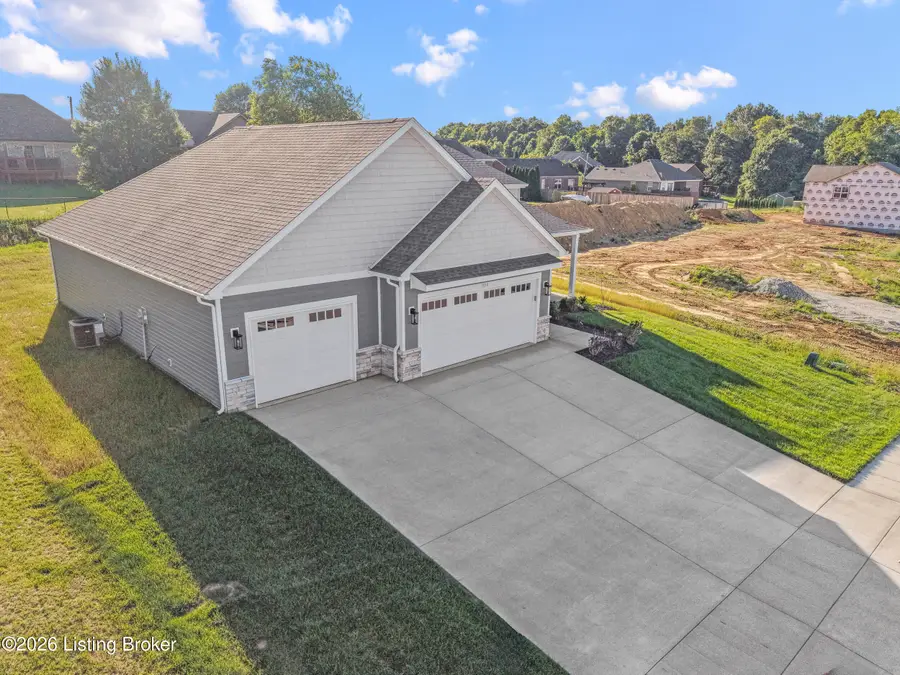 7014 Dylan Cir, Georgetown, IN 47122 - #3
