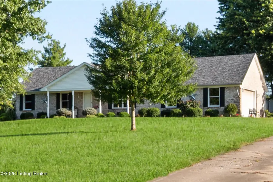 211 Normandy Rd, Taylorsville, KY 40071 - #2