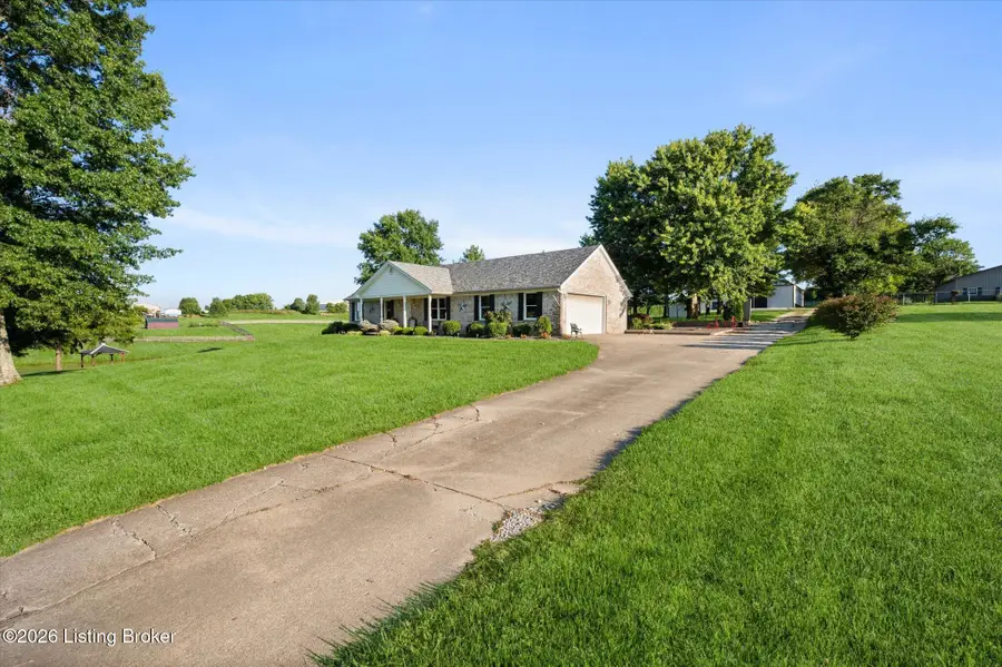 211 Normandy Rd, Taylorsville, KY 40071 - #3