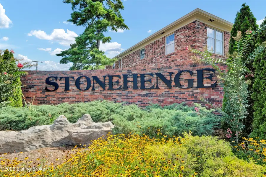 255 Salisbury Square #APT 101, Louisville, KY 40207 - #2