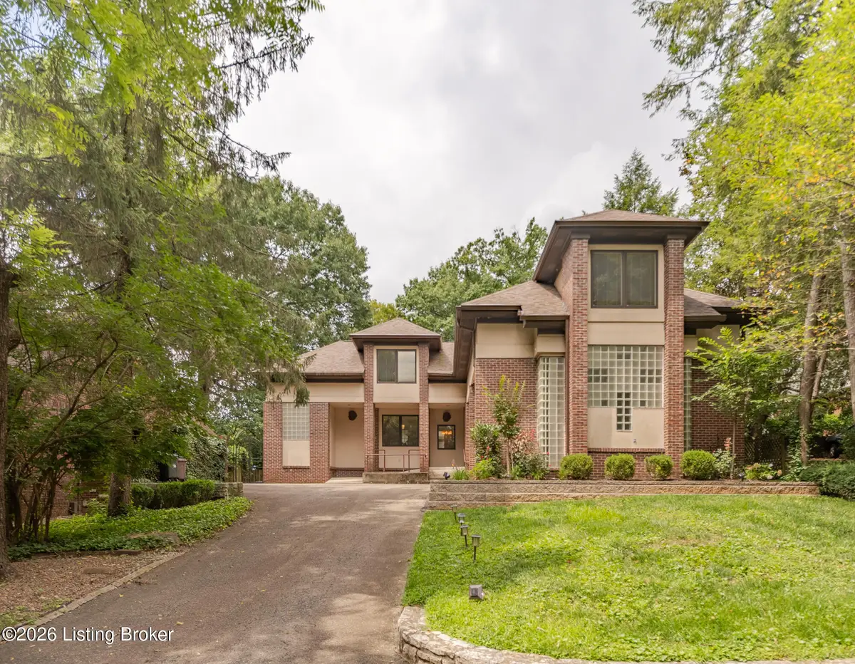300 1/2 Penruth Ave, Louisville, KY 40207 - #1