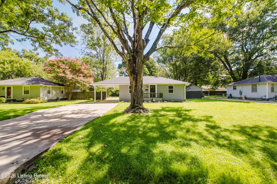 2706 Pioneer Rd, Louisville, KY 40216 - #2