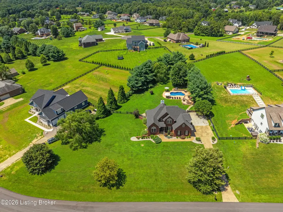 4916 Sycamore Run Dr, La Grange, KY 40031 - #2