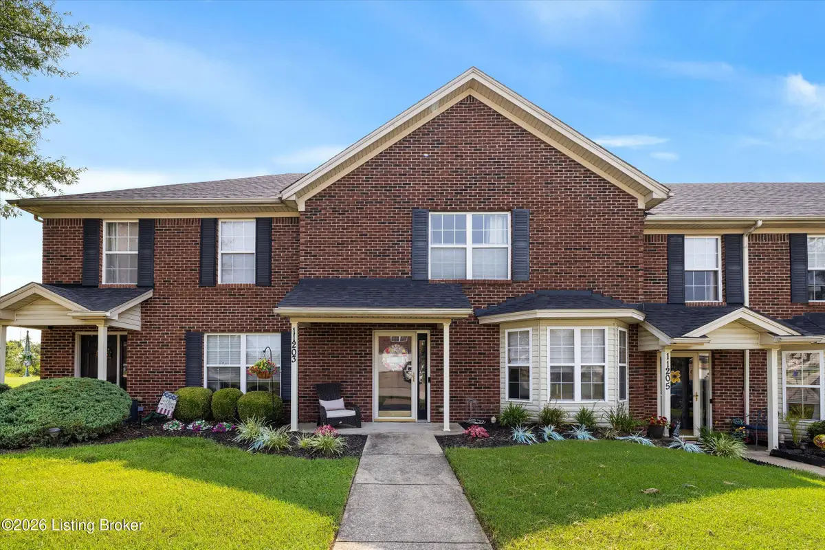 11203 Sandwood Pl, Louisville, KY 40272 - #1