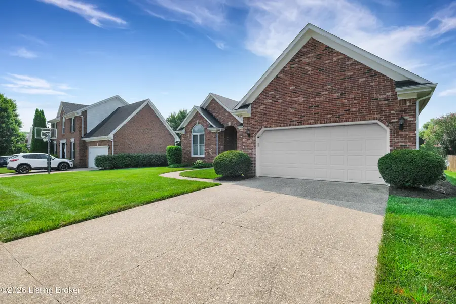 13704 Forest Bend Cir, Louisville, KY 40245 - #2