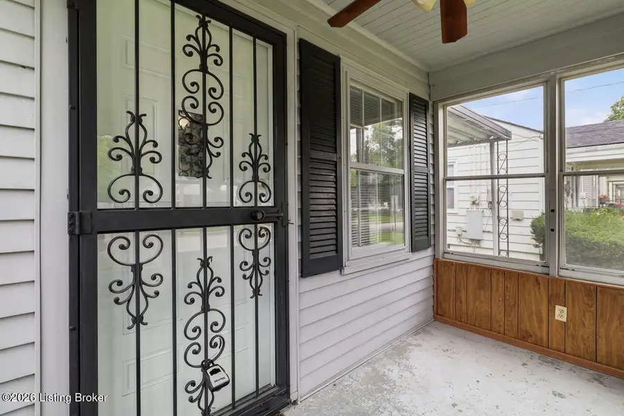1015 Camden Ave, Louisville, KY 40215 - #3