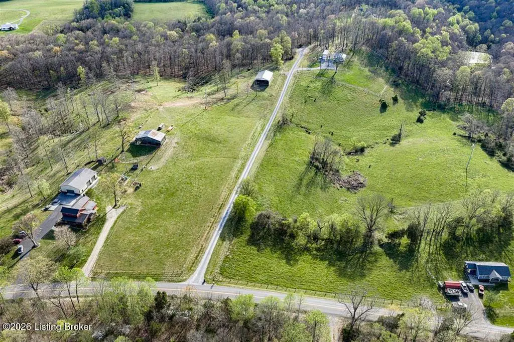 1111 Halifax Rd, Scottsville, KY 42164 - #1