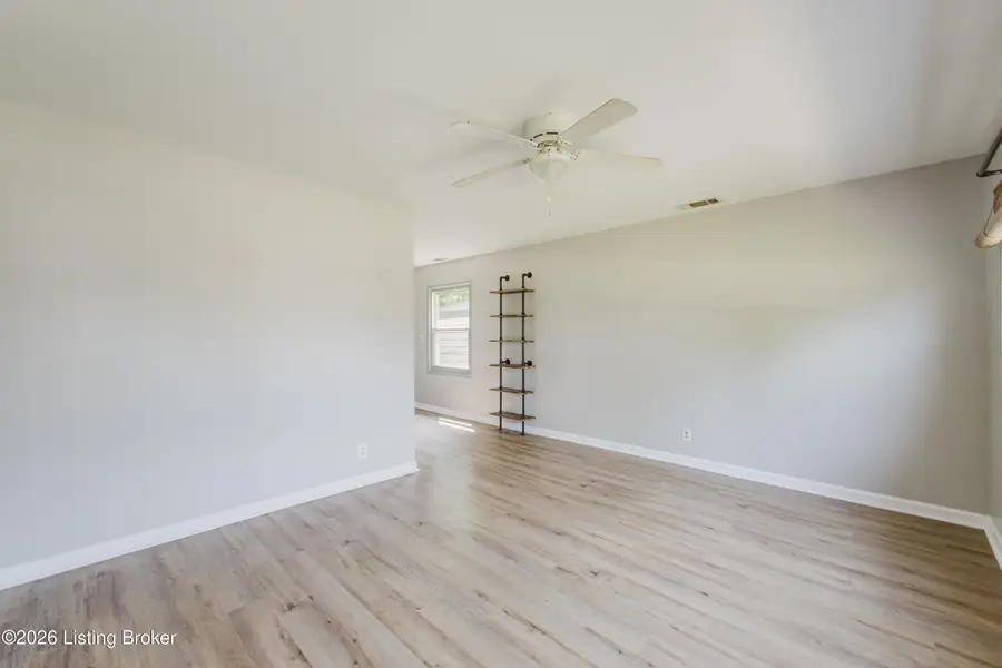 4107 Angel Terrace, Louisville, KY 40299 - #3