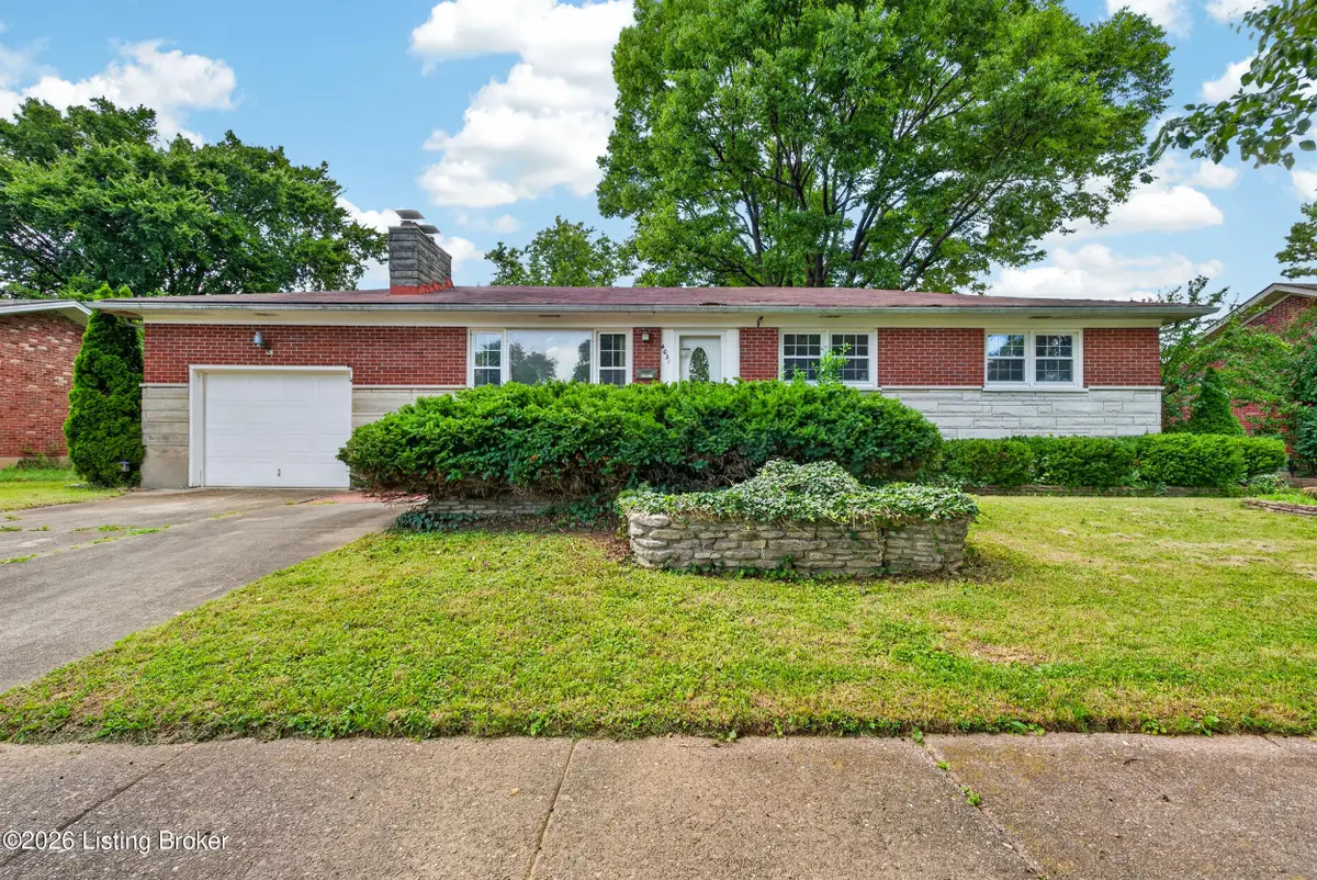 4031 Blossomwood Dr, Louisville, KY 40220 - #1