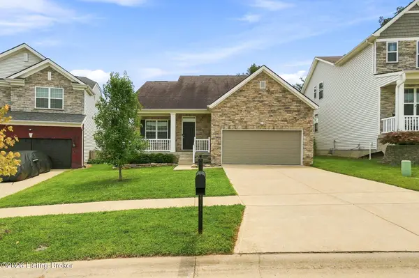 10004 Creek View Estates Dr, Louisville, KY 40291