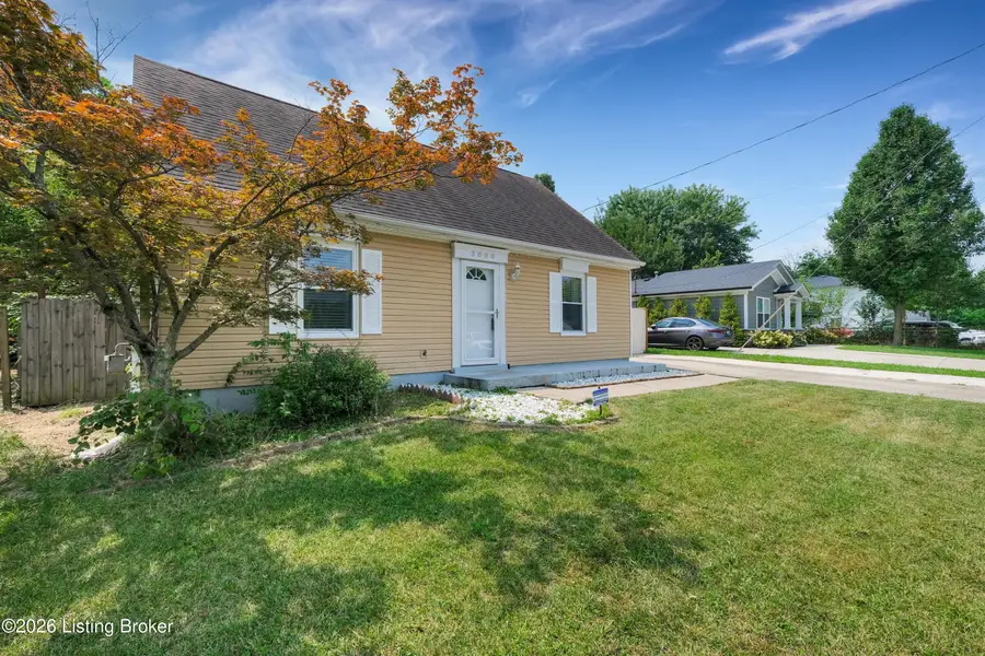 3800 Hillcross Dr, Louisville, KY 40229 - #2