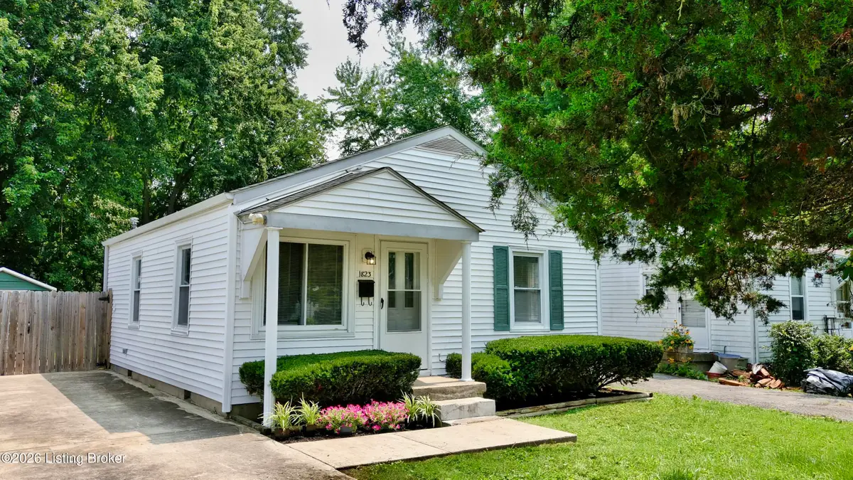 1823 Pershing Ave, Louisville, KY 40242 - #1