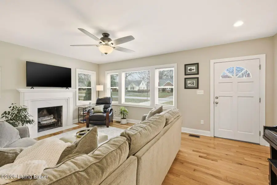 228 Sage Rd, Louisville, KY 40207 - #3