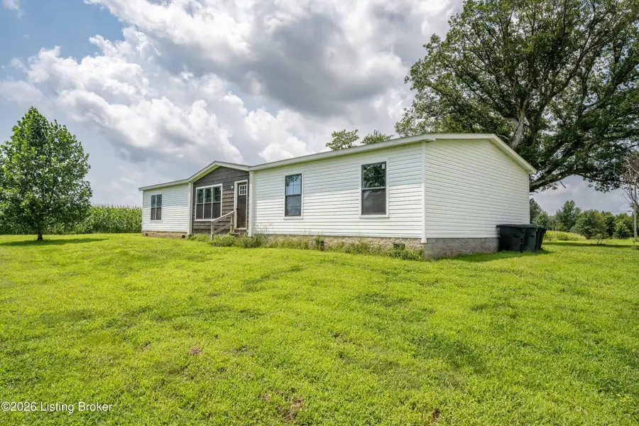 886 E Calvary Rd, Campbellsville, KY 42718 - #3