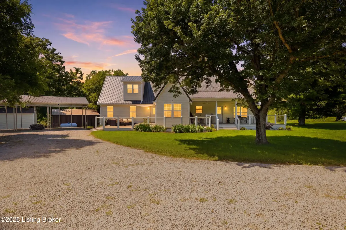 217 Stanley Dr, Shepherdsville, KY 40165 - #1