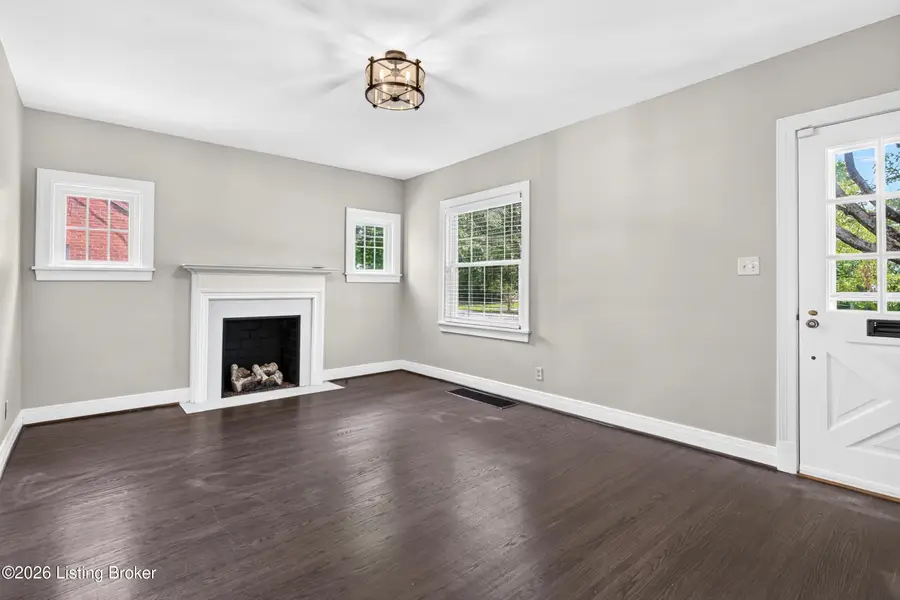 3811 Grandview Ave, Louisville, KY 40207 - #3