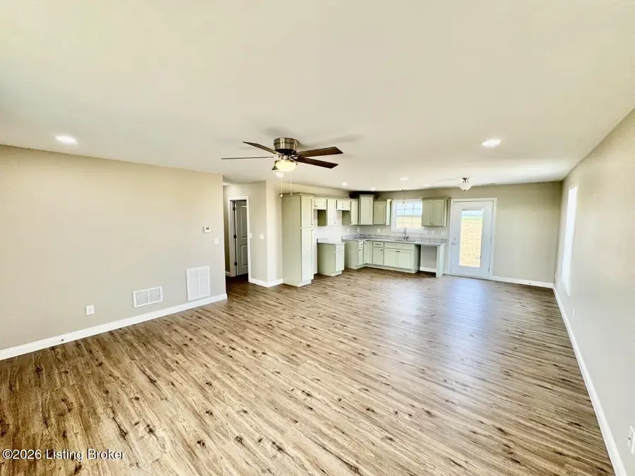 1592 Old Perryville Loop, Springfield, KY 40069 - #3