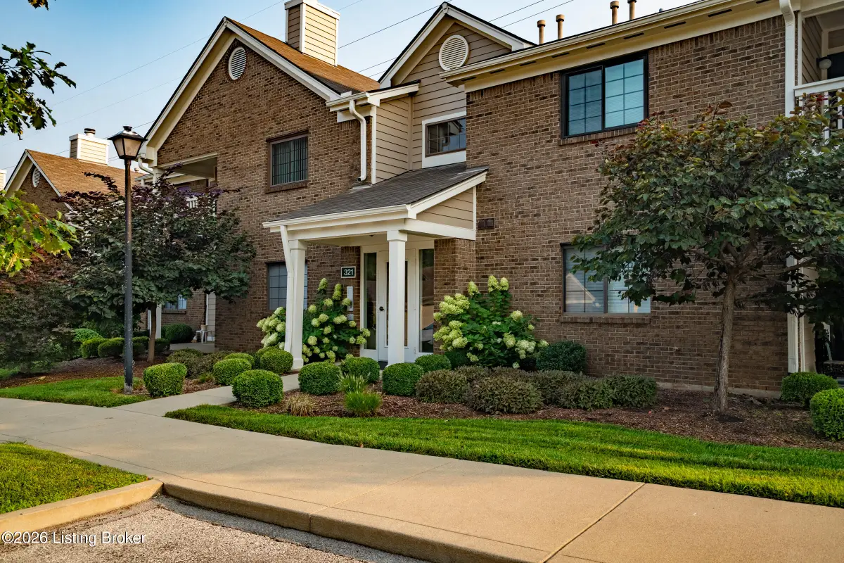 321 Piatt Pl #104, Louisville, KY 40223 - #1