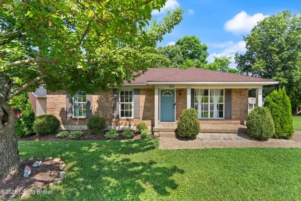 512 Maplecrest Dr, La Grange, KY 40031