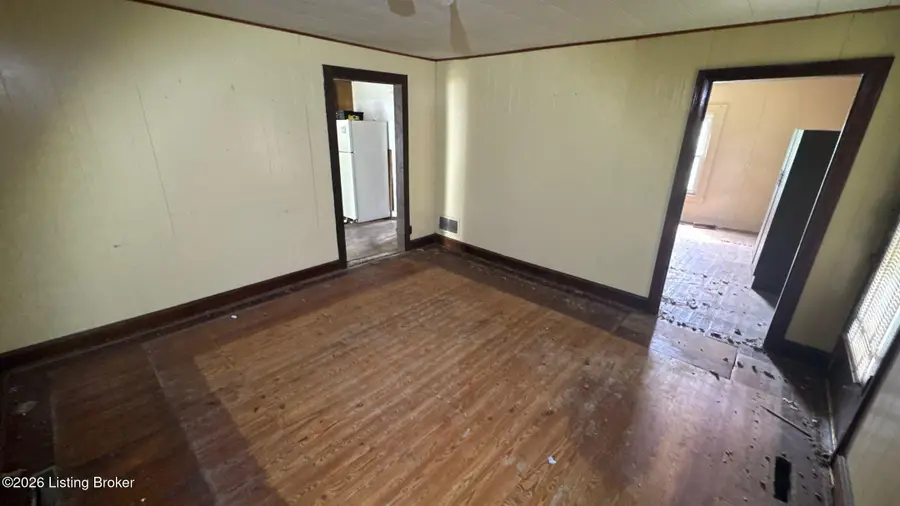 4610 Crawford Ave, Louisville, KY 40258 - #3